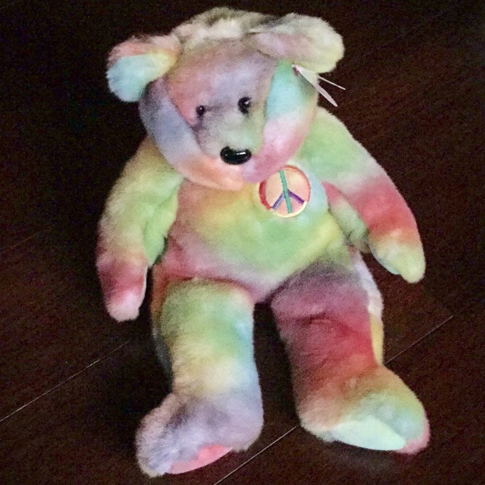 Vintage NWT Collectible TY Beanie Baby “Peace”